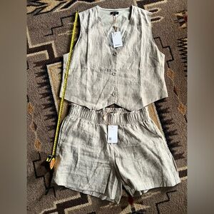 SOLD NEW-Quince Linen V-Neck Top XL in Natural Beige and shorts L.